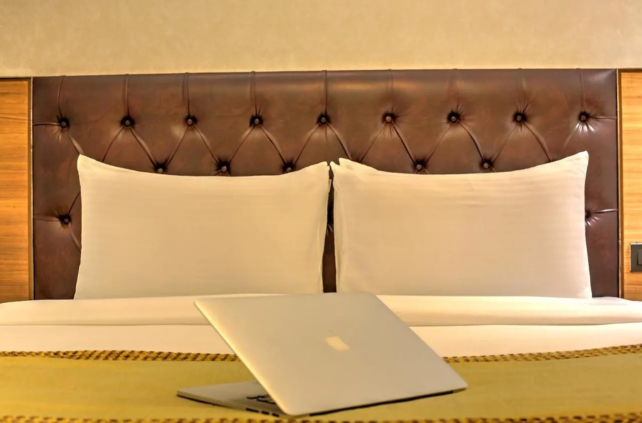 Hotel 91 Huda City Centre Gurgaon 3*,  India