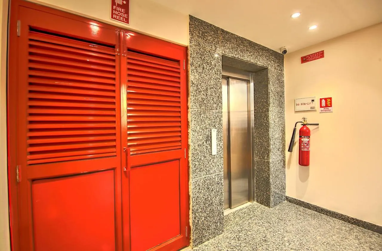 Hotel 91 Huda City Centre Gurgaon 3*,
