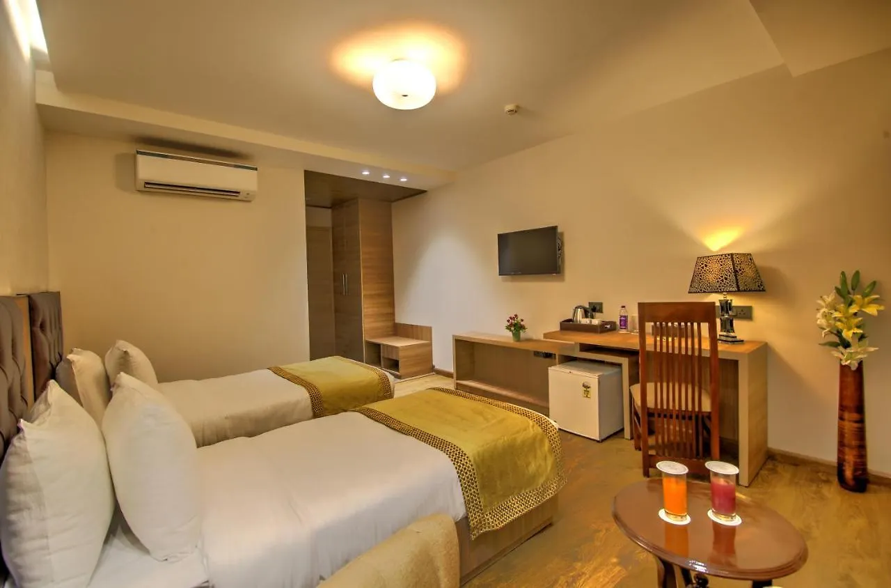 Hotel 91 Huda City Centre Gurgaon 3*,