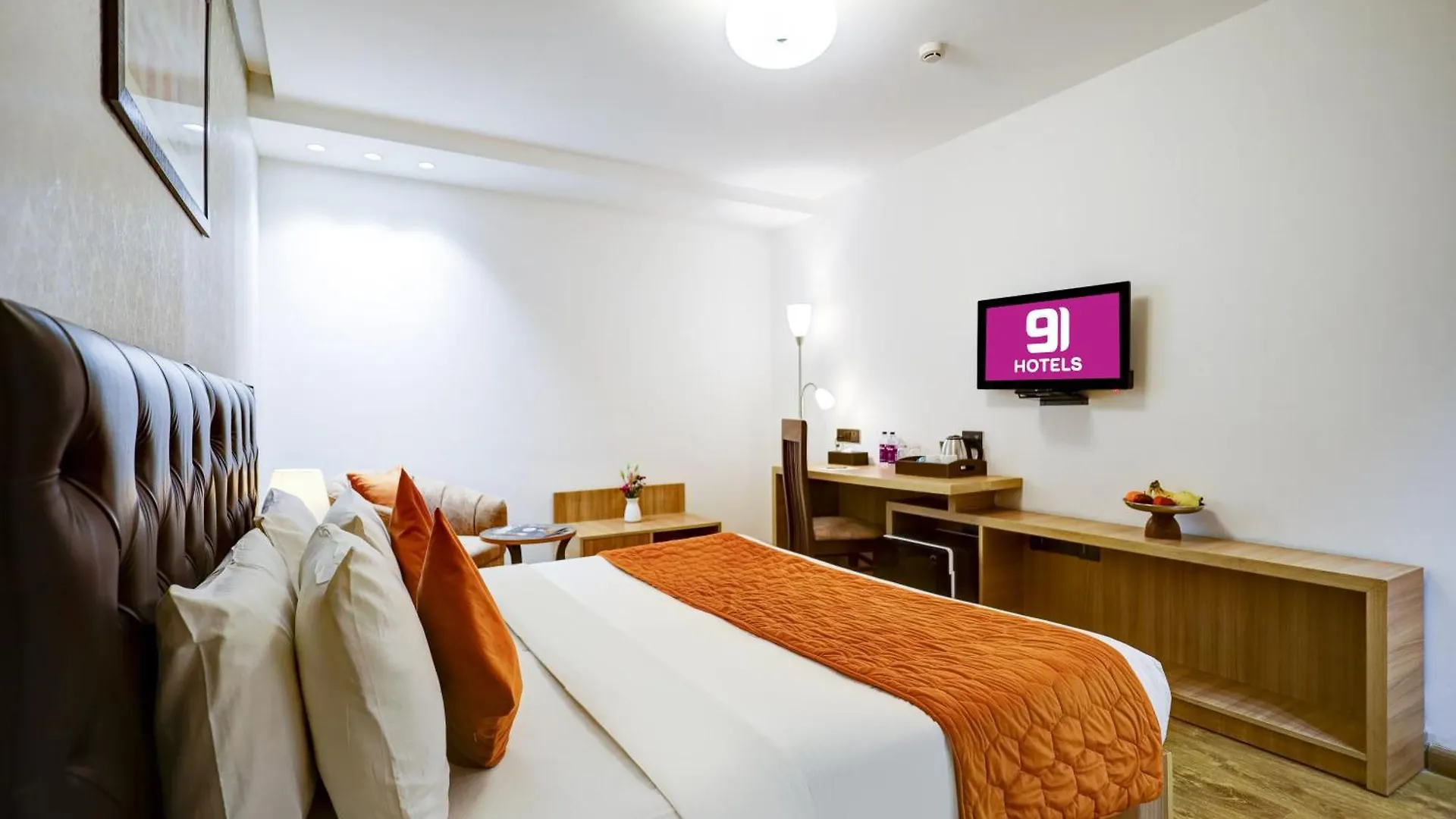 Hotel 91 Huda City Centre Gurgaon 3*,